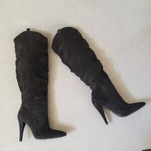RAYE River Black Sueded Boots Western Style‎ Women's Size 7.5 RAYE-WZ1763